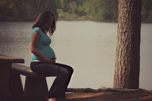 Na co zwracać uwagę w pierwsze miesiące ciąży