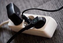 Czy przedłużacz musi być rozwinięty?