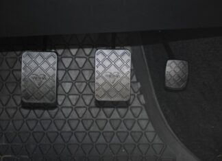 Jak powinien brać hamulec?