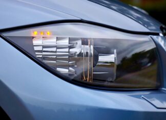 Jak wyczyścić ksenony?