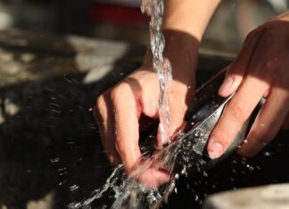 Jak się umyć bez wody?